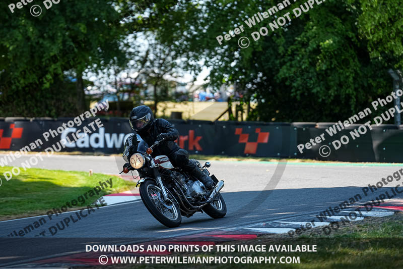cadwell park;cadwell park photographs;cadwell trackday photographs;enduro digital images;event digital images;eventdigitalimages;peter wileman photography;racing digital images;trackday digital images;trackday photos